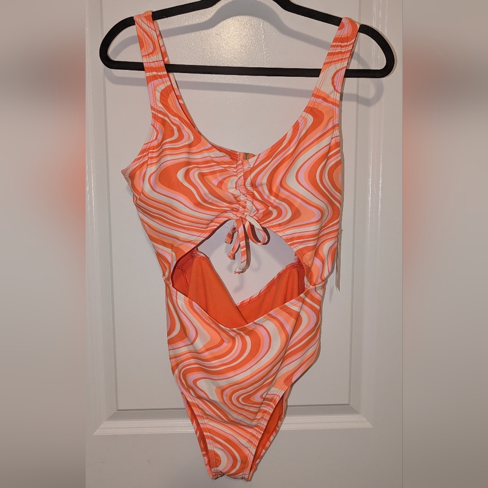 Swirl Pattern Cutout Swimsuit